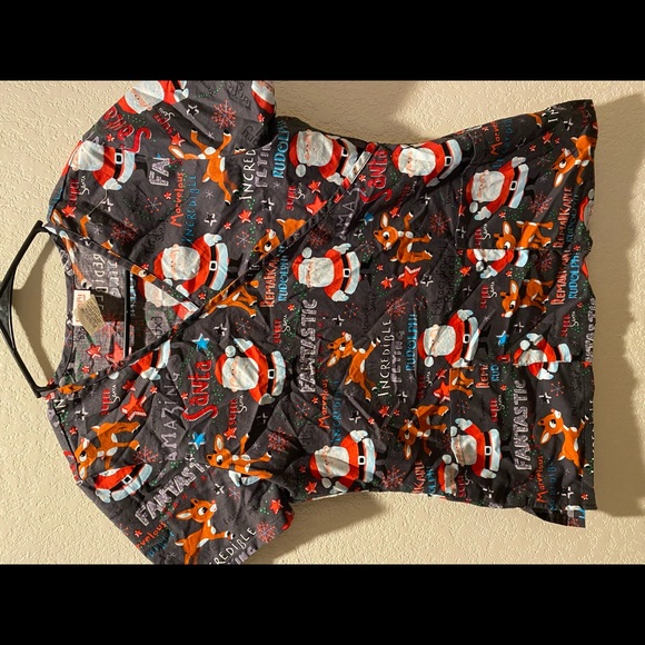 Santa and Rudolf Scrub Top size small - Picture 2 of 2